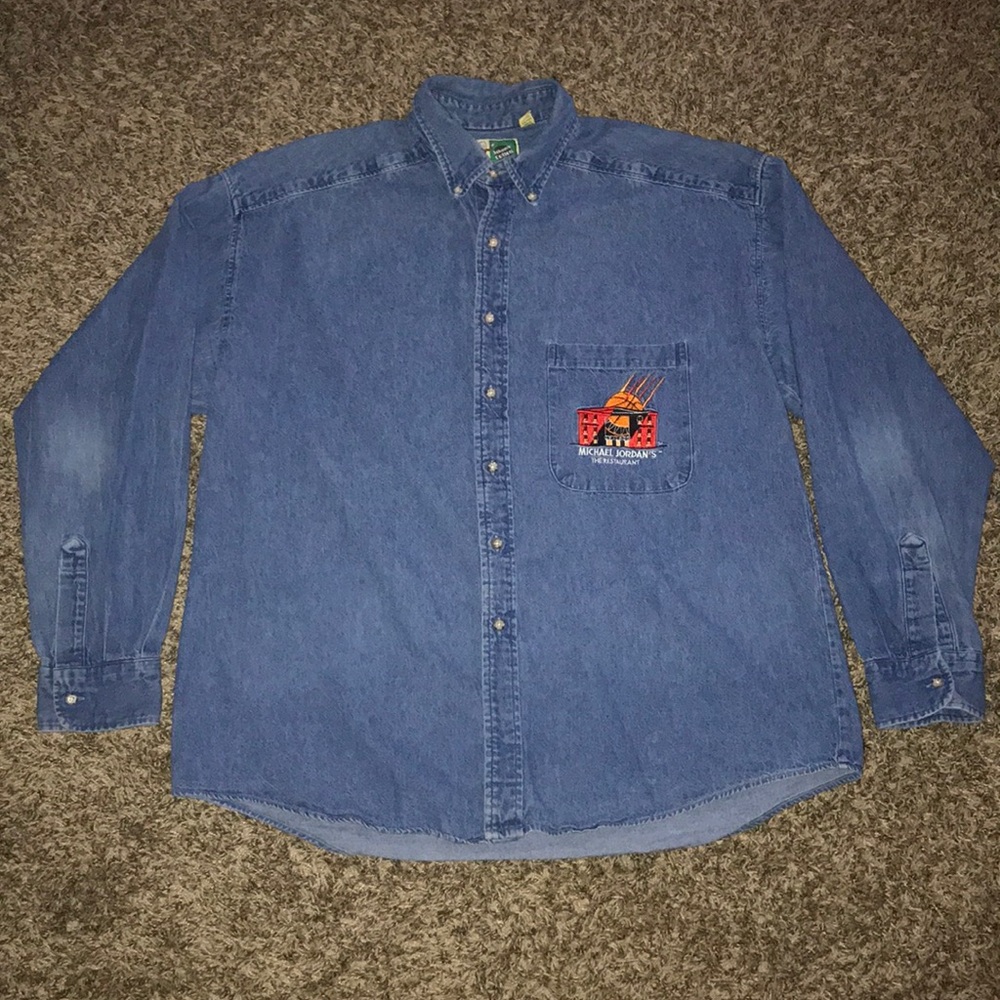 Michael Jordan the restaurant shirt
